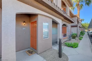 Photo #3: 2530193 Listing 