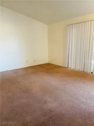 Photo #6: 2530209 Listing 