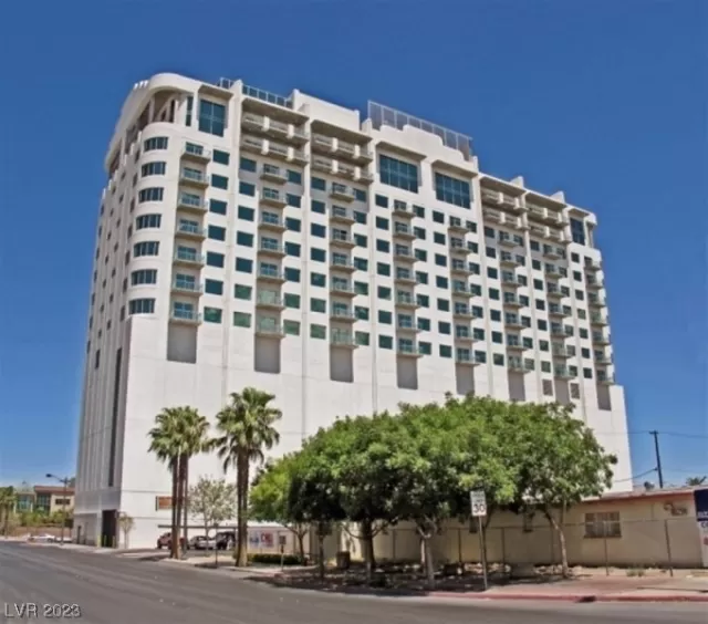 MLS: 2530263 Condo For Sale