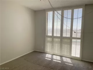 Photo #4: 2530294 Listing