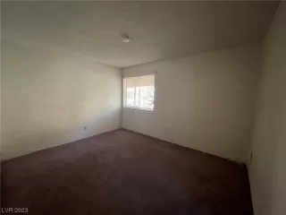 Photo #4: 2530302 Listing 