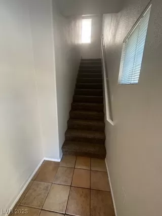 Photo #2: 2530317 Listing 