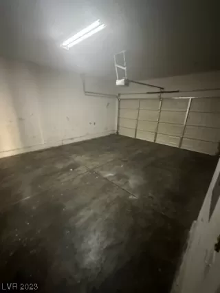 Photo #3: 2530317 Listing 