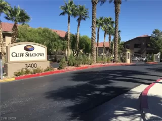 Photo #1: 2530335 Listing 