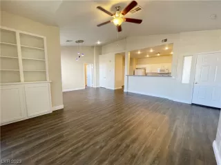 Photo #1: 2530347 Listing 