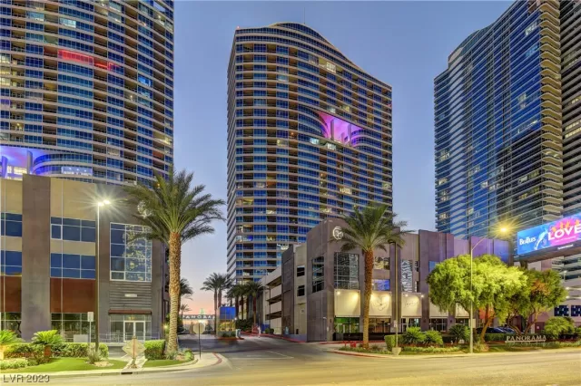 MLS: 2530375 Condo For Sale