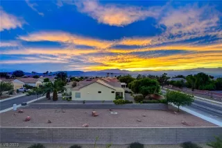 Photo #4: 2530414 Listing
