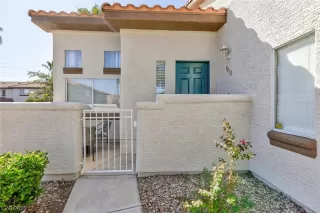 Photo #2: 2530415 Listing 