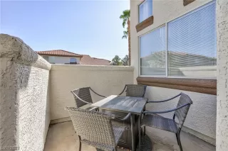 Photo #3: 2530415 Listing 