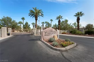 Photo #4: 2530422 Listing 