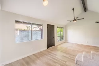 Photo #1: 2530444 Listing