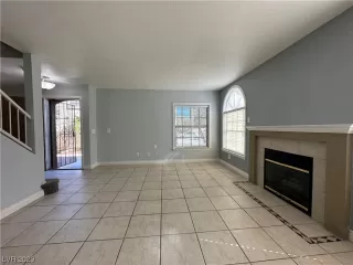 Photo #3: 2530478 Listing 