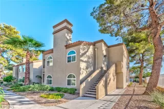Photo #1: 2530502 Listing