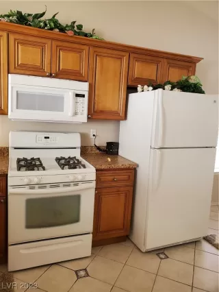 Photo #6: 2530553 Listing 