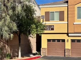 Photo #1: 2530577 Listing