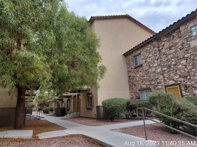 MLS: 2530594 Condo For Sale