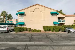 Photo #1: 2530595 Listing 