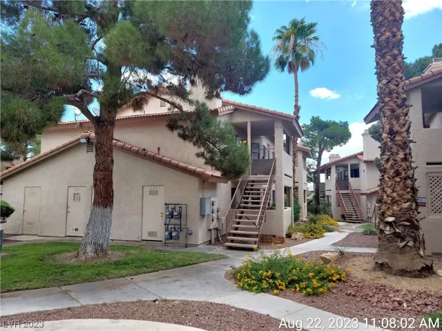 MLS: 2530597 Condo For Sale