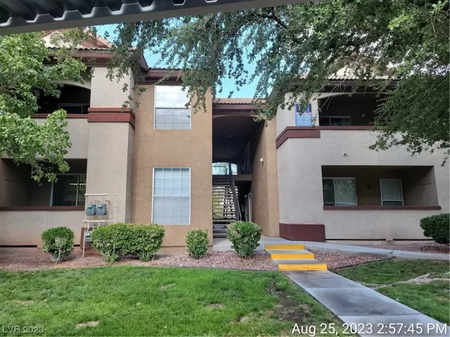 MLS: 2530598 Condo For Sale