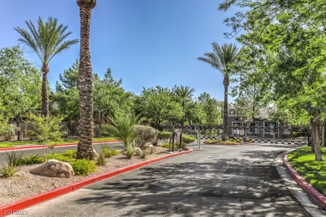 MLS: 2530600 Condo For Sale