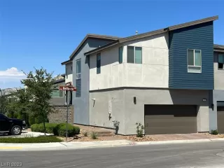 Photo #3: 2530652 Listing 