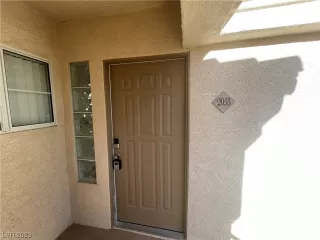 Photo #1: 2530672 Listing 