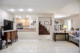 Photo #6: 2530678 Listing