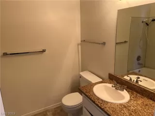 Photo #6: 2530711 Listing