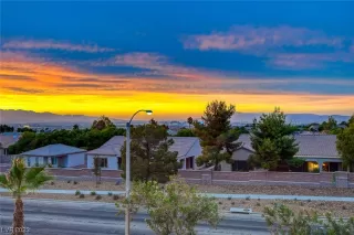 Photo #1: 2530720 Listing 