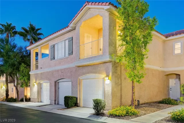 MLS: 2530723 Condo For Sale