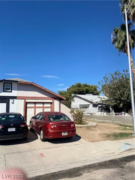 MLS: 2530813 Condo For Sale