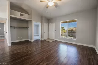 Photo #4: 2530826 Listing 