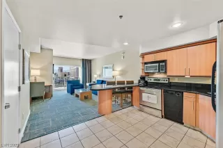 Photo #6: 2530914 Listing 
