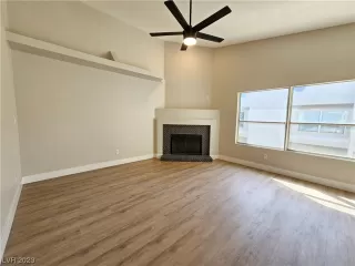 Photo #2: 2530942 Listing 
