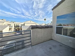 Photo #3: 2530942 Listing 