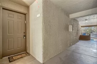 Photo #1: 2530961 Listing 