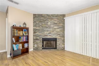 Photo #3: 2530961 Listing 