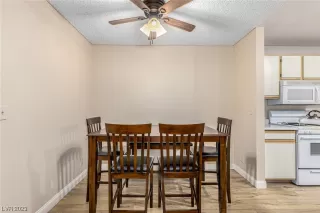 Photo #5: 2530961 Listing 