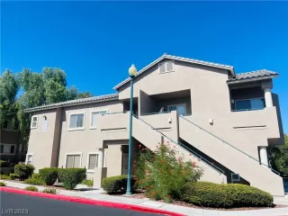 Photo #2: 2530967 Listing 