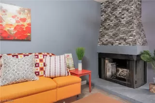 Photo #2: 2530988 Listing 