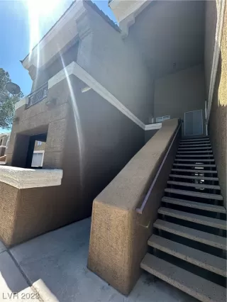 Photo #1: 2531021 Listing 