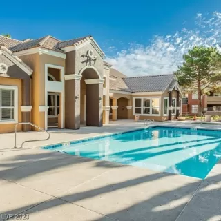 Photo #2: 2531059 Listing 