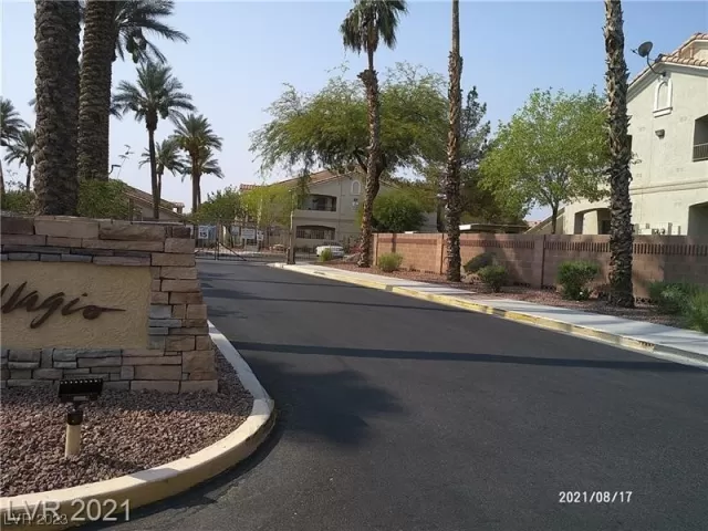 MLS: 2531079 Condo For Sale