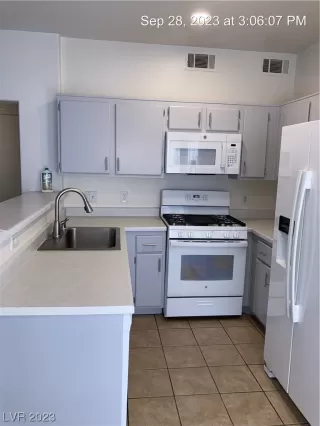 Photo #2: 2531079 Listing 