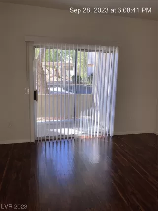 Photo #6: 2531079 Listing 