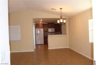 Photo #4: 2531082 Listing 