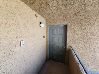 Photo #1: 2531112 Listing 