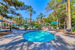 Photo #6: 2531125 Listing