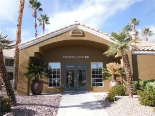 Photo #4: 2531135 Listing 