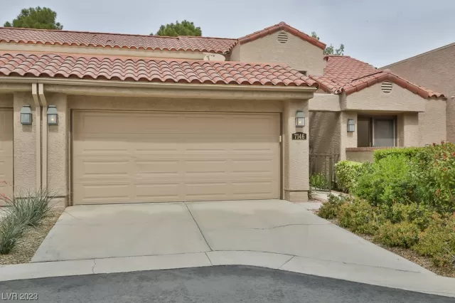 MLS: 2531146 Condo For Sale